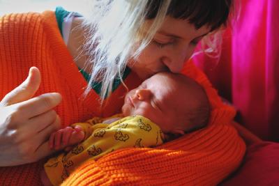 I'm a freakin' dad!! thumbnail